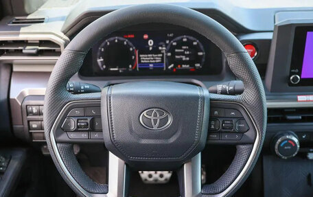 Toyota Tacoma, 2026 год, 8 320 000 рублей, 15 фотография