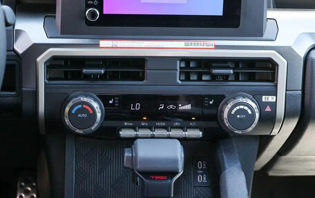 Toyota Tacoma, 2026 год, 8 320 000 рублей, 23 фотография