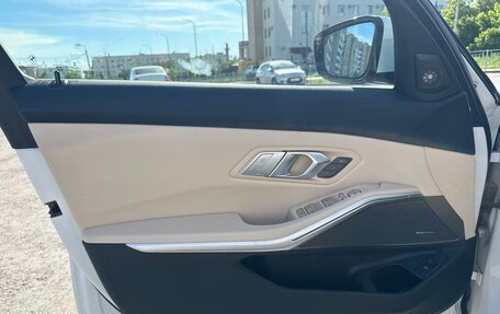 BMW 3 серия, 2023 год, 5 600 000 рублей, 19 фотография