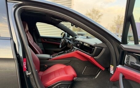 Porsche Panamera, 2024 год, 15 000 000 рублей, 10 фотография