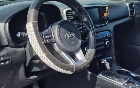 KIA Sportage IV рестайлинг, 2021 год, 2 750 000 рублей, 4 фотография