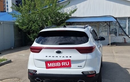 KIA Sportage IV рестайлинг, 2021 год, 2 750 000 рублей, 3 фотография