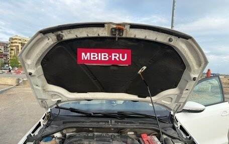Volkswagen Jetta VI, 2011 год, 950 000 рублей, 22 фотография