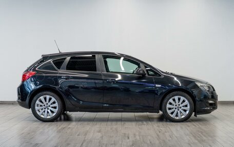 Opel Astra J, 2013 год, 879 000 рублей, 5 фотография