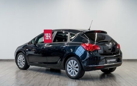 Opel Astra J, 2013 год, 879 000 рублей, 2 фотография