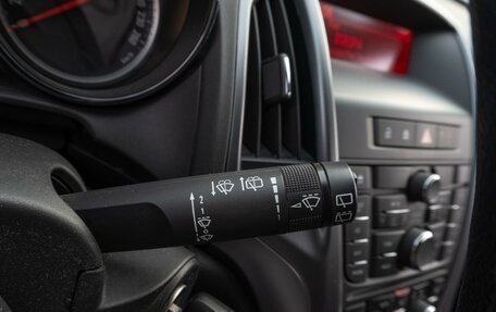 Opel Astra J, 2013 год, 879 000 рублей, 14 фотография