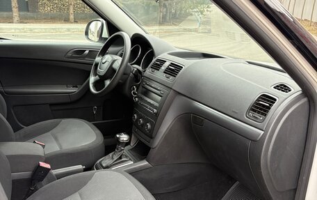 Skoda Yeti I рестайлинг, 2010 год, 1 050 000 рублей, 14 фотография