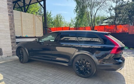 Volvo V90 Cross Country I рестайлинг, 2019 год, 3 550 000 рублей, 7 фотография
