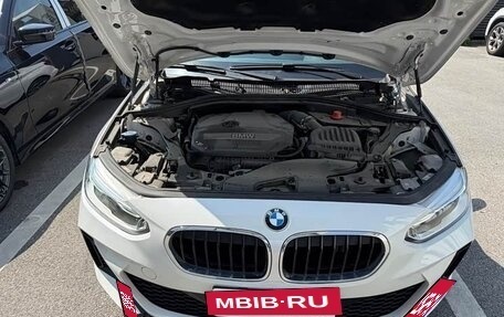 BMW 1 серия, 2022 год, 1 385 000 рублей, 3 фотография