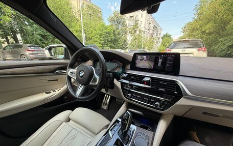 BMW 5 серия, 2019 год, 4 800 000 рублей, 10 фотография