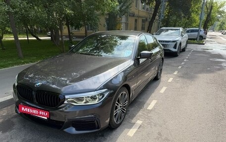 BMW 5 серия, 2019 год, 4 800 000 рублей, 5 фотография
