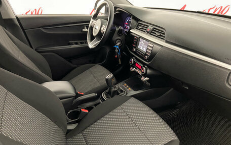 KIA Rio IV, 2020 год, 1 615 000 рублей, 12 фотография