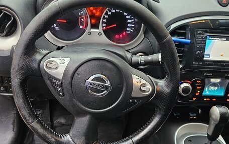 Nissan Juke II, 2011 год, 880 000 рублей, 9 фотография