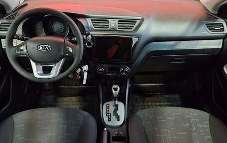 KIA Rio III рестайлинг, 2013 год, 875 000 рублей, 9 фотография