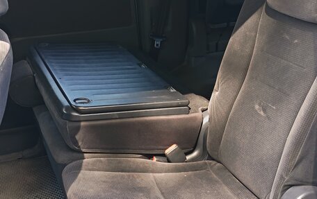 Toyota Voxy II, 2009 год, 1 150 000 рублей, 10 фотография