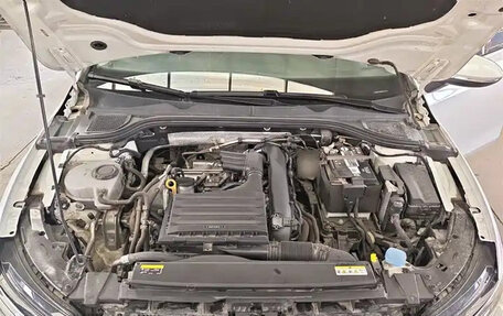 Volkswagen Golf VIII, 2023 год, 1 930 000 рублей, 18 фотография