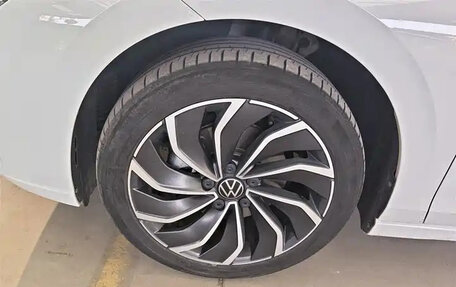 Volkswagen Golf VIII, 2023 год, 1 930 000 рублей, 17 фотография