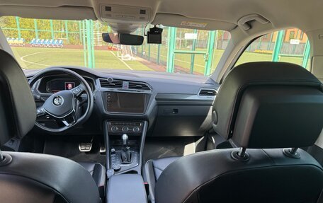 Volkswagen Tiguan II, 2019 год, 3 200 000 рублей, 12 фотография