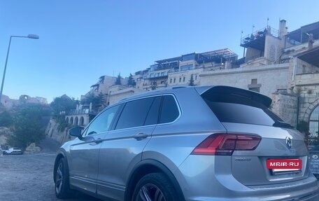 Volkswagen Tiguan II, 2019 год, 3 200 000 рублей, 9 фотография