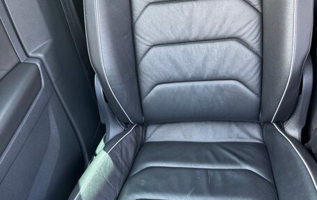 Volkswagen Tiguan II, 2019 год, 3 200 000 рублей, 28 фотография