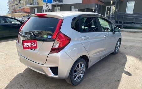 Honda Fit III, 2016 год, 950 000 рублей, 8 фотография