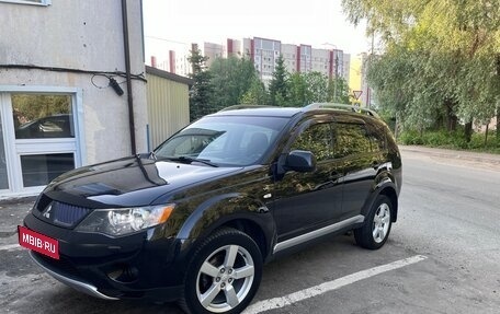 Mitsubishi Outlander III рестайлинг 3, 2008 год, 1 150 000 рублей, 1 фотография