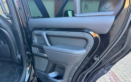 Land Rover Defender II, 2020 год, 7 499 000 рублей, 32 фотография
