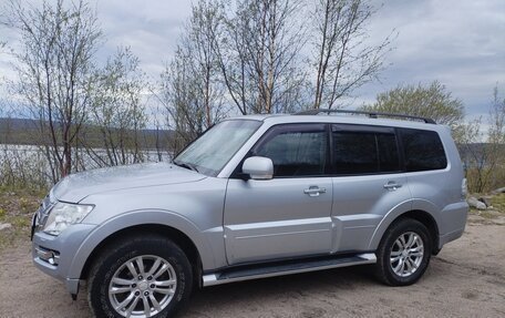 Mitsubishi Pajero IV, 2014 год, 2 300 000 рублей, 4 фотография