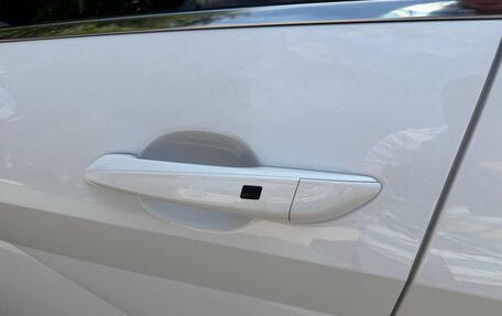 Hyundai Elantra, 2023 год, 2 170 000 рублей, 19 фотография