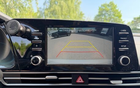 Hyundai Elantra, 2023 год, 2 170 000 рублей, 20 фотография