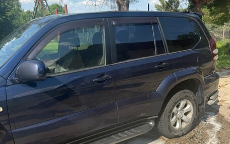 Toyota Land Cruiser Prado 120 рестайлинг, 2006 год, 2 500 000 рублей, 5 фотография