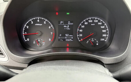 Hyundai Solaris II рестайлинг, 2018 год, 1 550 000 рублей, 11 фотография