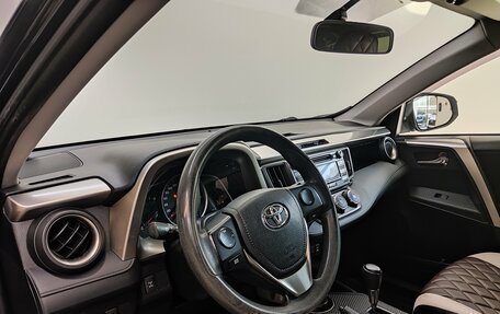 Toyota RAV4, 2013 год, 1 830 000 рублей, 15 фотография