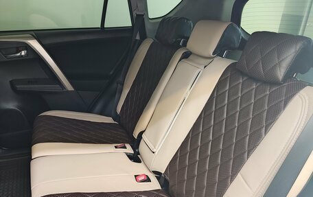 Toyota RAV4, 2013 год, 1 830 000 рублей, 19 фотография