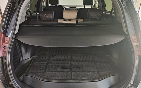 Toyota RAV4, 2013 год, 1 830 000 рублей, 32 фотография
