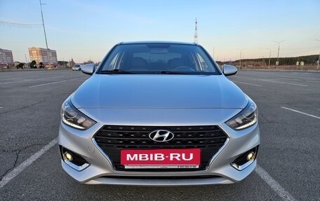Hyundai Solaris II рестайлинг, 2018 год, 1 375 000 рублей, 3 фотография