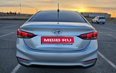 Hyundai Solaris II рестайлинг, 2018 год, 1 375 000 рублей, 6 фотография