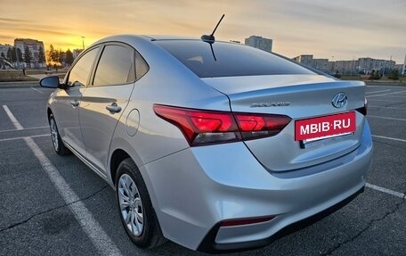 Hyundai Solaris II рестайлинг, 2018 год, 1 375 000 рублей, 7 фотография