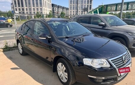 Volkswagen Passat B6, 2009 год, 650 000 рублей, 2 фотография