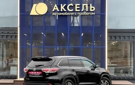 Toyota Highlander III, 2014 год, 2 715 000 рублей, 5 фотография