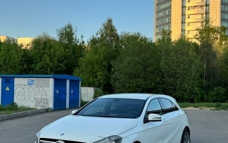Mercedes-Benz A-Класс, 2013 год, 1 047 000 рублей, 2 фотография
