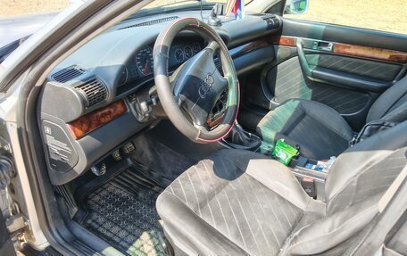 Audi A6, 1995 год, 300 000 рублей, 7 фотография