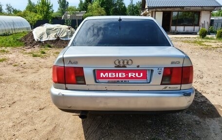 Audi A6, 1995 год, 300 000 рублей, 4 фотография