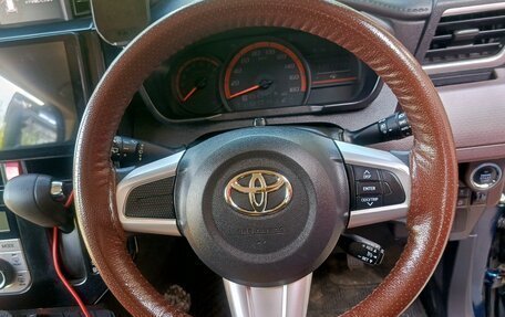 Toyota Roomy I, 2017 год, 898 000 рублей, 10 фотография