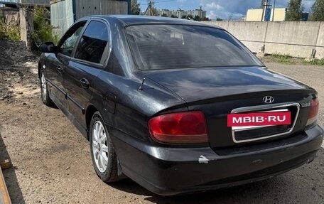 Hyundai Sonata IV рестайлинг, 2006 год, 240 000 рублей, 2 фотография
