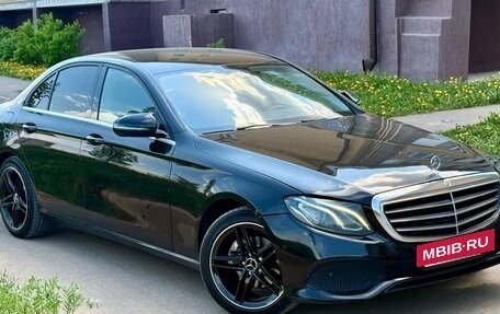 Mercedes-Benz E-Класс, 2016 год, 2 100 000 рублей, 2 фотография