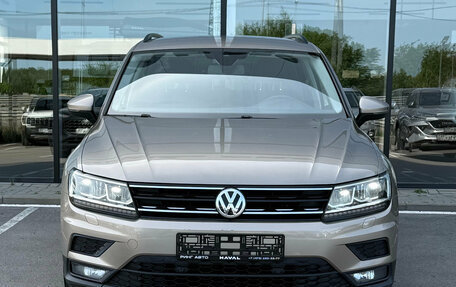 Volkswagen Tiguan II, 2020 год, 2 185 000 рублей, 2 фотография