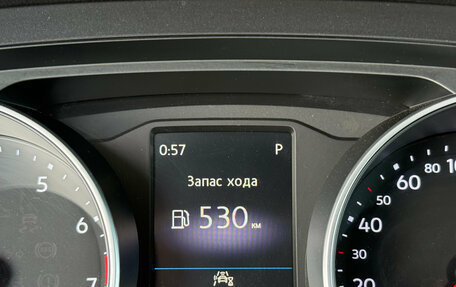 Volkswagen Tiguan II, 2020 год, 2 185 000 рублей, 10 фотография