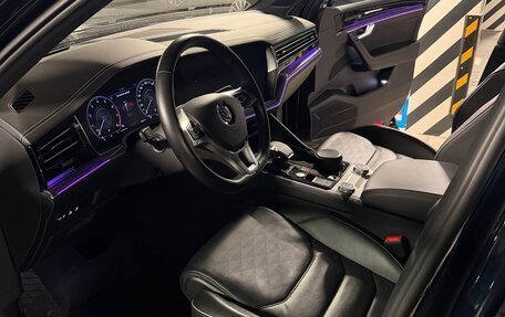 Volkswagen Touareg III, 2020 год, 6 400 000 рублей, 6 фотография