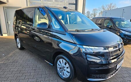Volkswagen Multivan, 2025 год, 5 950 000 рублей, 6 фотография